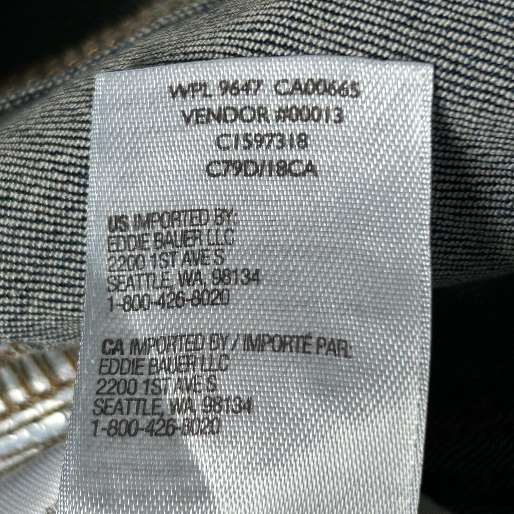 🌸NWOT🌸 Eddie Bauer Boyfriend Mid-Rise Slim Jeans - Size 14 - Picture 9 of 9